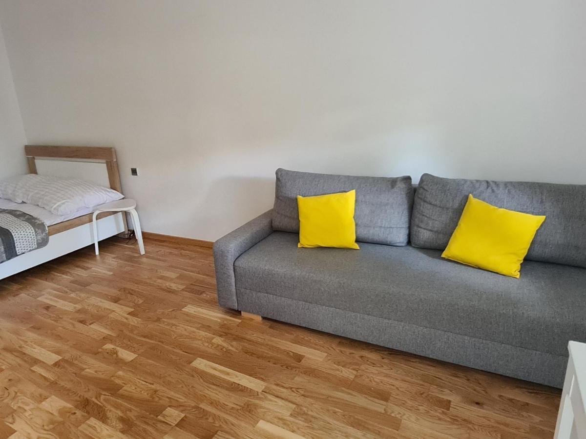 Apartment Na Zamkowej Краков Экстерьер фото