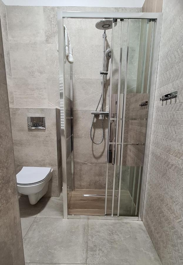 Apartment Na Zamkowej Краков Экстерьер фото
