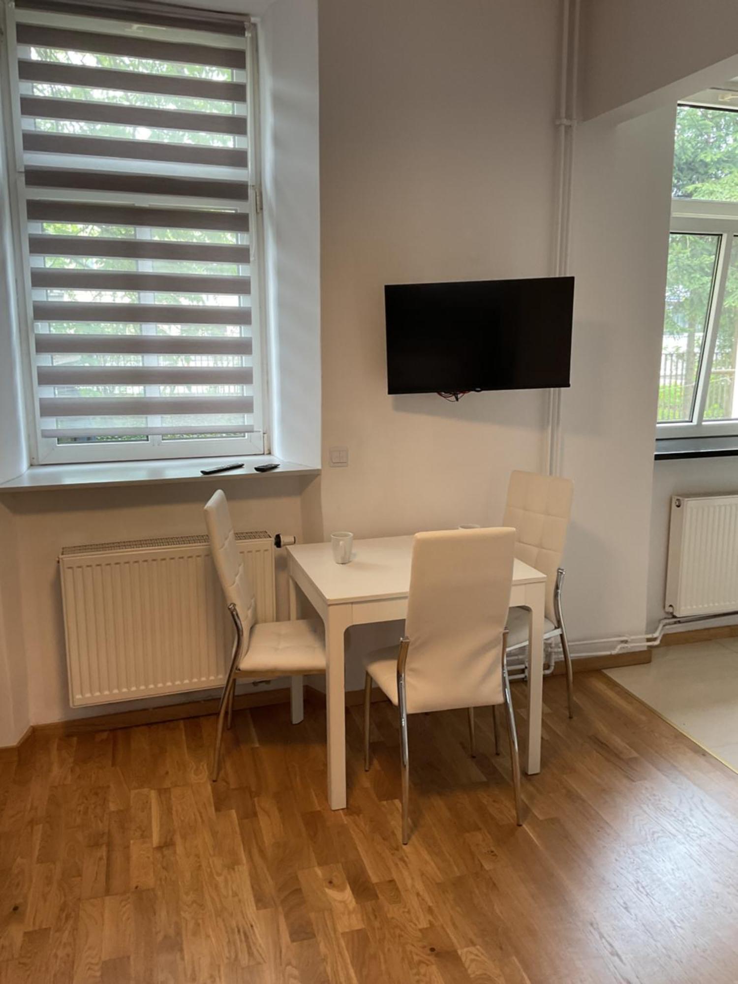 Apartment Na Zamkowej Краков Экстерьер фото